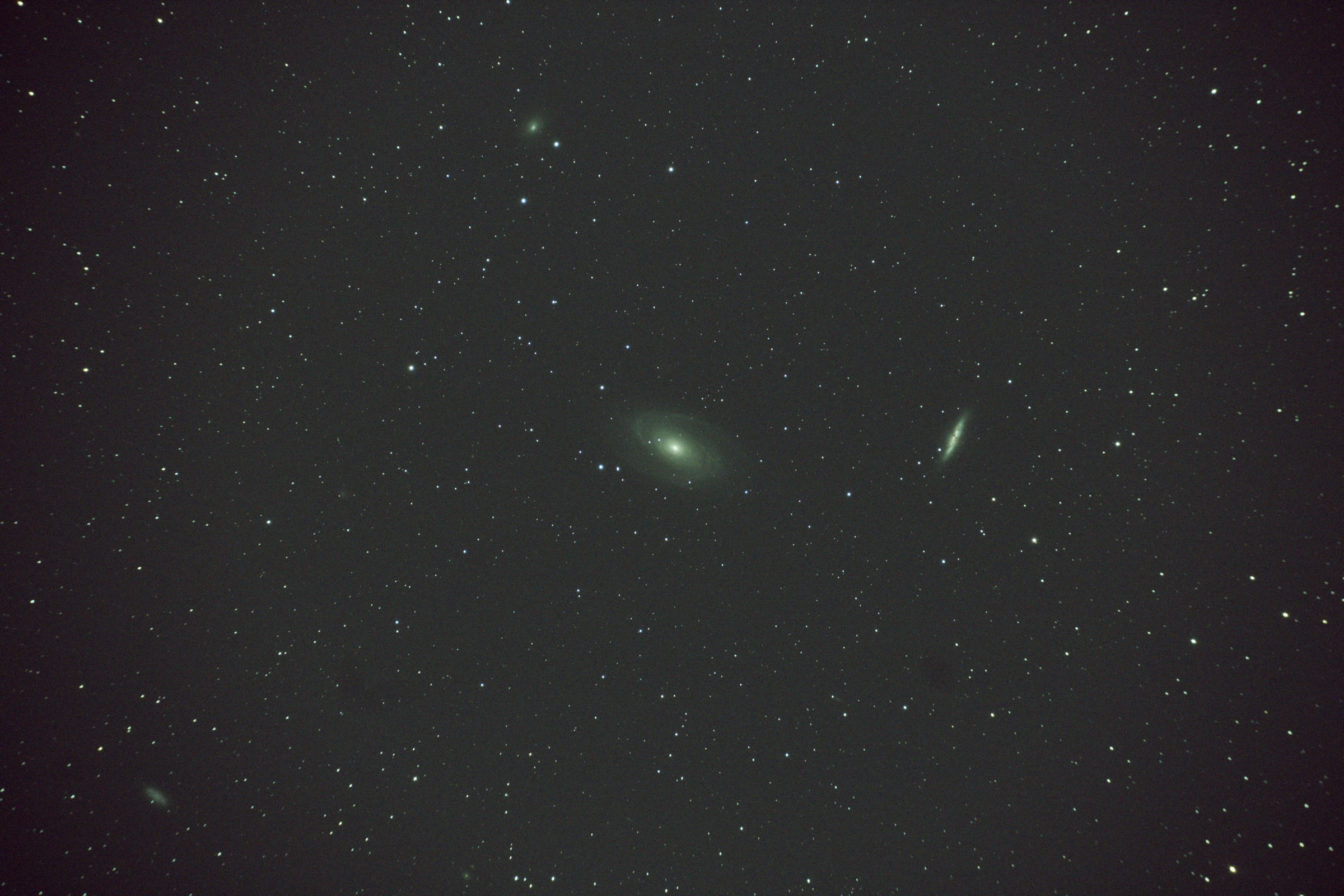 A single sub exposure from my session. An auto stretch has been applied to make the targets more visible.